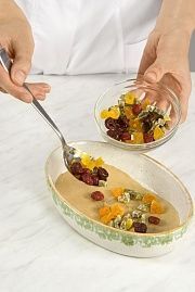 Приготовление блюда по рецепту - Пирог с фруктами. Шаг 2